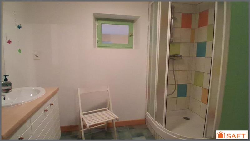 Maison - 343 m² - 9 pièces