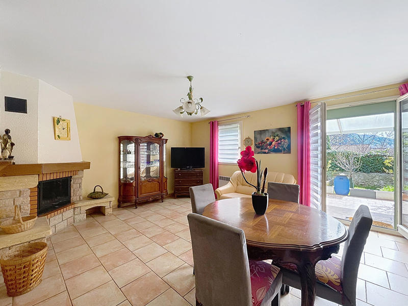 Maison - 81 m² - 4 pièces