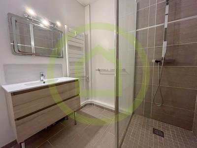 Appartement - 74 m² - 3 pièces