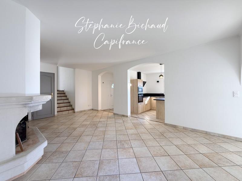 Maison - 153 m² - 7 pièces