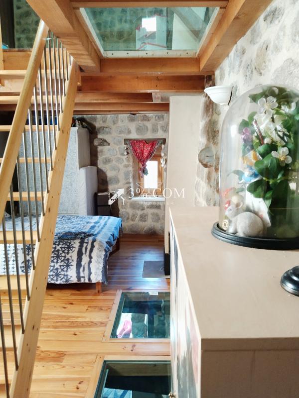 Mas - 266 m² - 11 pièces