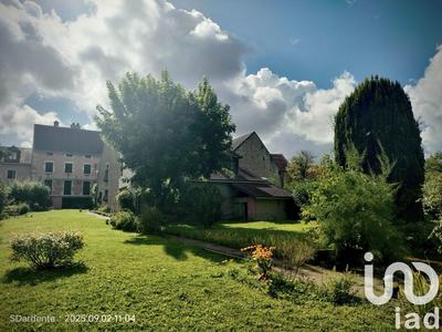 Maison de village - 410 m² - 11 pièces