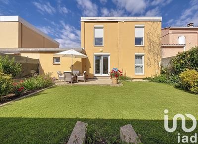 Maison - 94 m² - 4 pièces