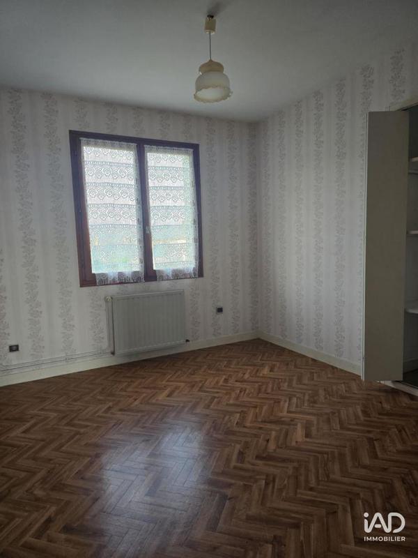 Maison - 88 m² - 5 pièces