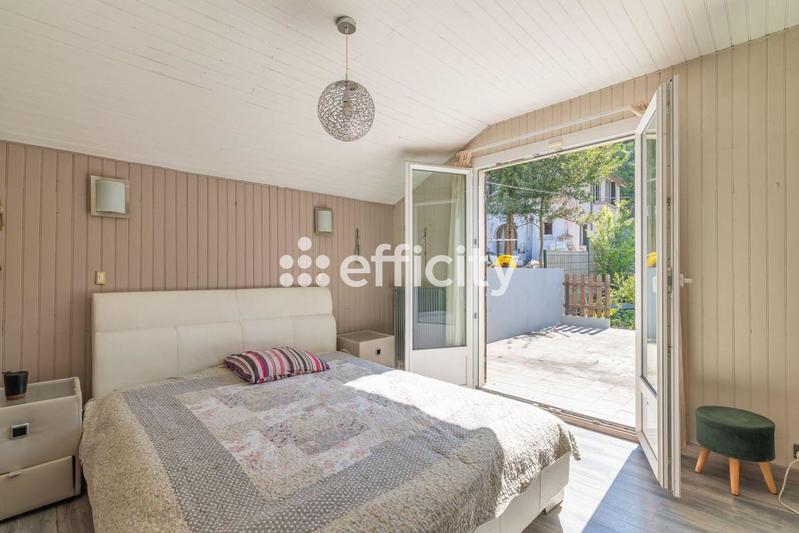 Maison - 115 m² - 6 pièces