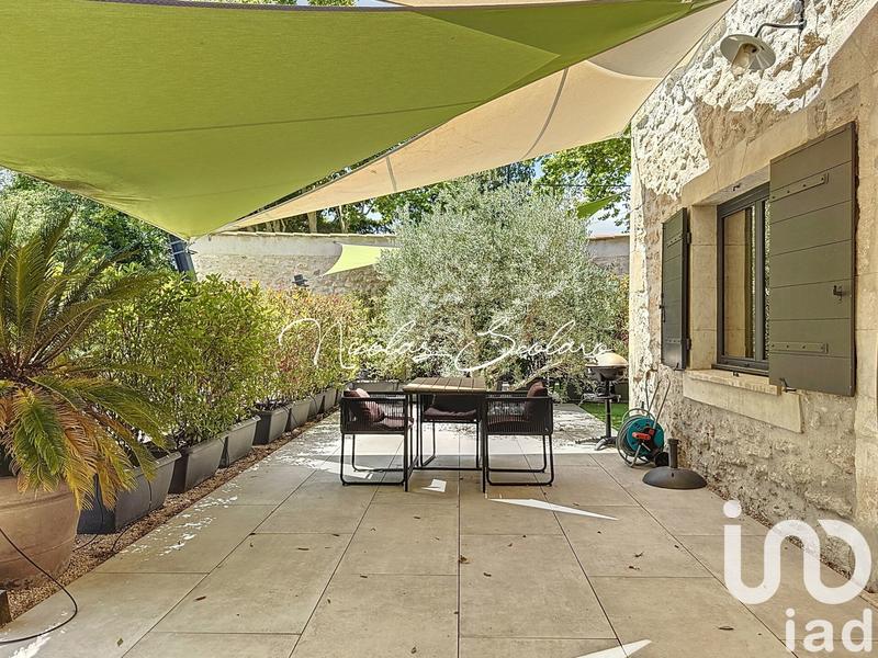 Maison - 1 m² - 6 pièces