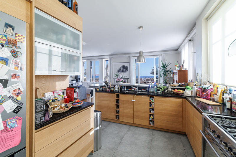 Appartement - 97 m² - 3 pièces