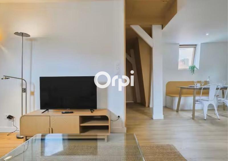 Immeuble - 220 m² - 6 pièces