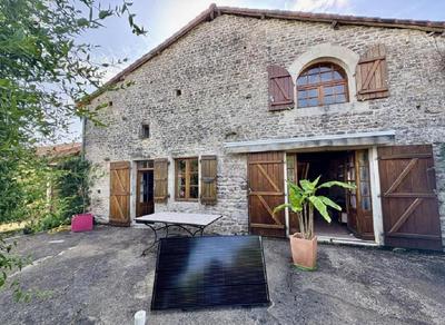 Maison - 148 m² - 5 pièces