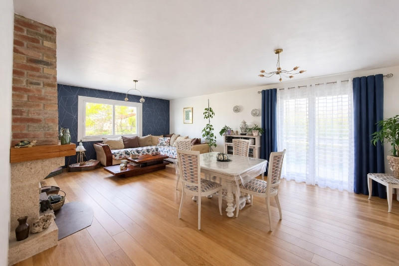 Maison - 144 m² - 6 pièces