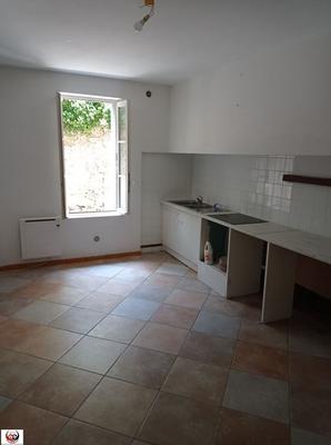 Maison de village - 120 m² - 7 pièces