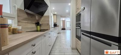 Maison - 160 m² - 8 pièces