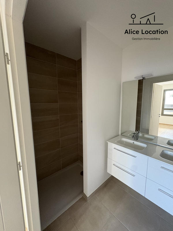 Appartement - 87 m² - 4 pièces