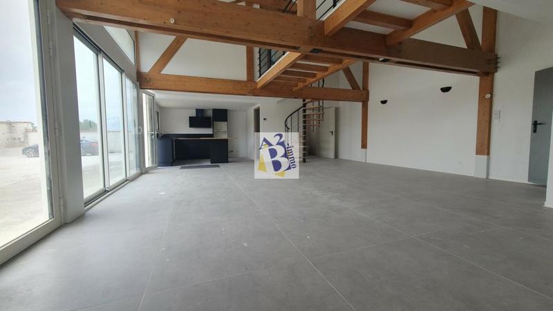 Maison - 108 m² - 4 pièces