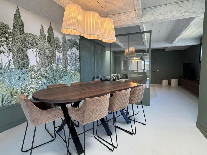 Maison - 308 m² - 8 pièces