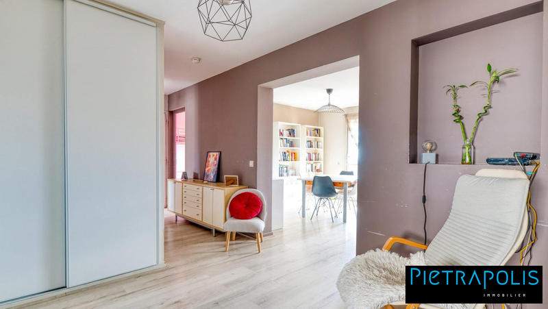 Appartement - 107 m² - 4 pièces