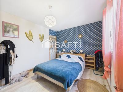 Maison - 174 m² - 5 pièces