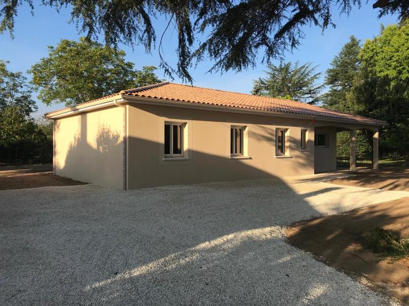 Maison - 95 m² - 4 pièces