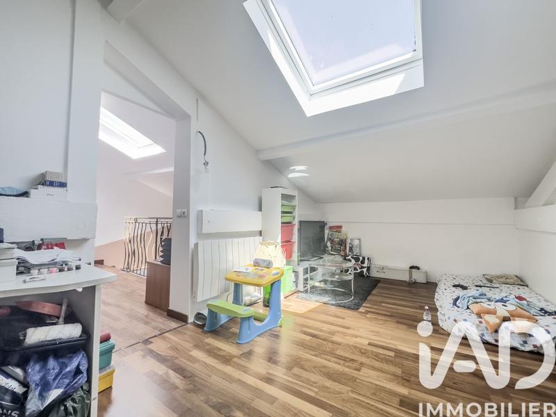 Duplex - 166 m² - 6 pièces