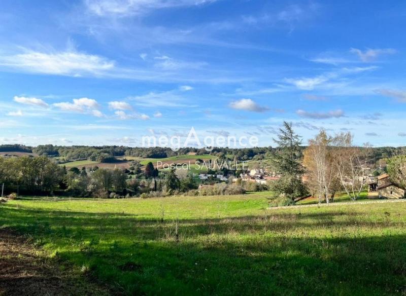 Terrain constructible - 3 338 m²