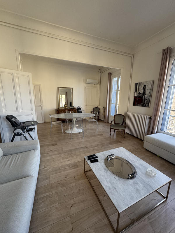 Appartement - 91 m² - 5 pièces