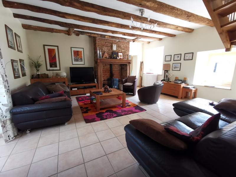Maison - 258 m² - 10 pièces