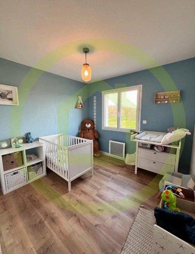 Maison - 95 m² - 4 pièces