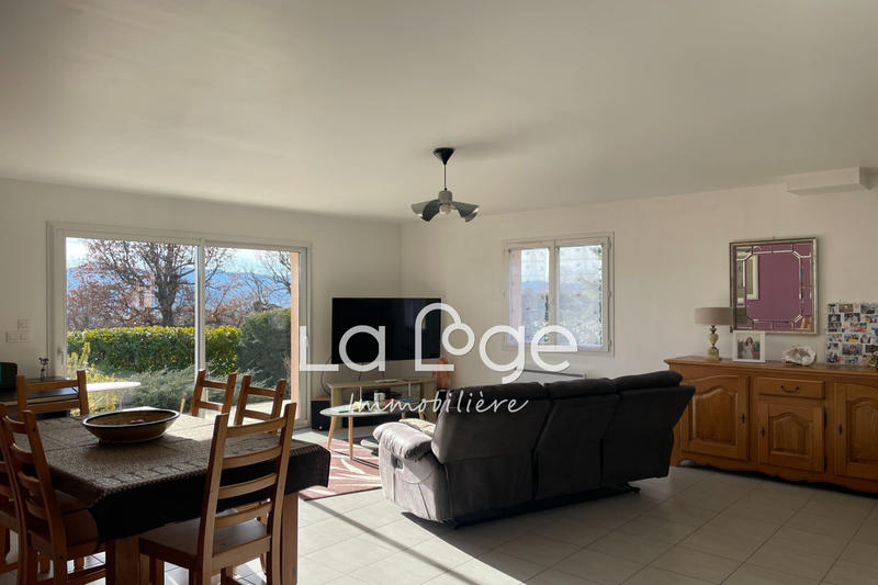 Maison - 94 m² - 4 pièces