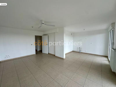 Appartement - 96 m² - 5 pièces