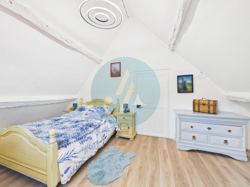 Maison - 102 m² - 5 pièces