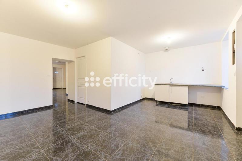 Maison - 117 m² - 6 pièces