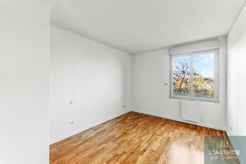 Appartement - 100 m² - 3 pièces