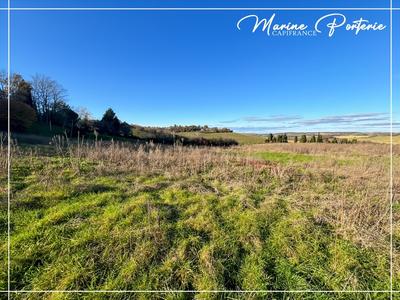 Terrain constructible - 18 358 m²