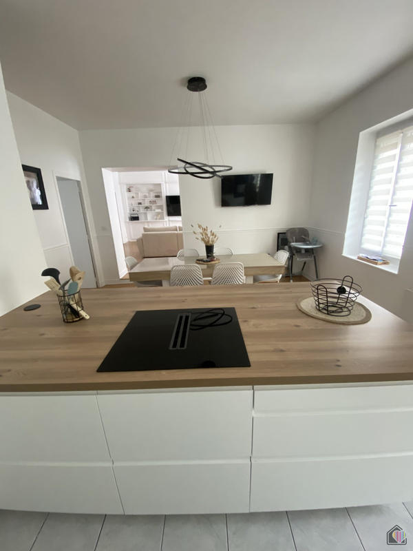 Appartement - 97 m² - 4 pièces