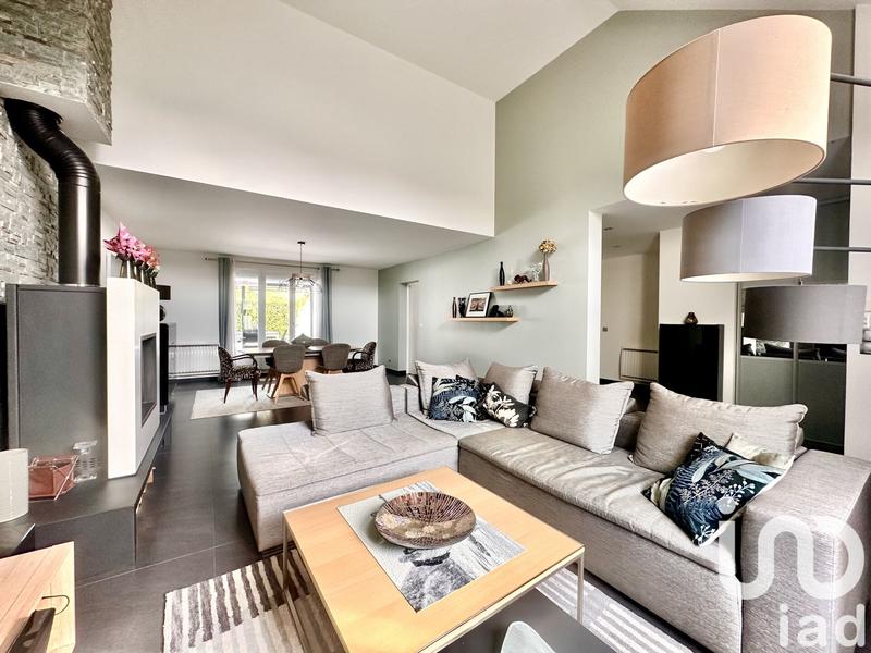 Maison - 178 m² - 7 pièces