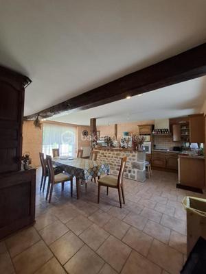 Maison de village - 181 m² - 6 pièces