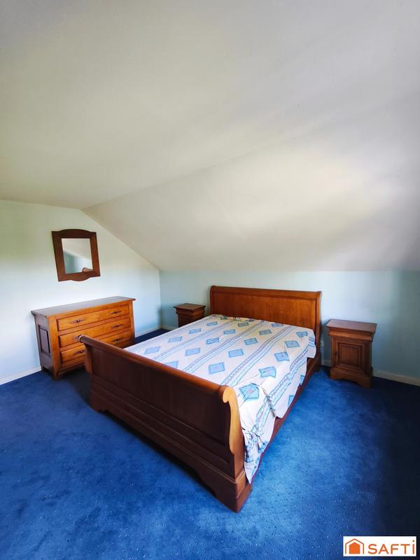 Maison - 180 m² - 7 pièces