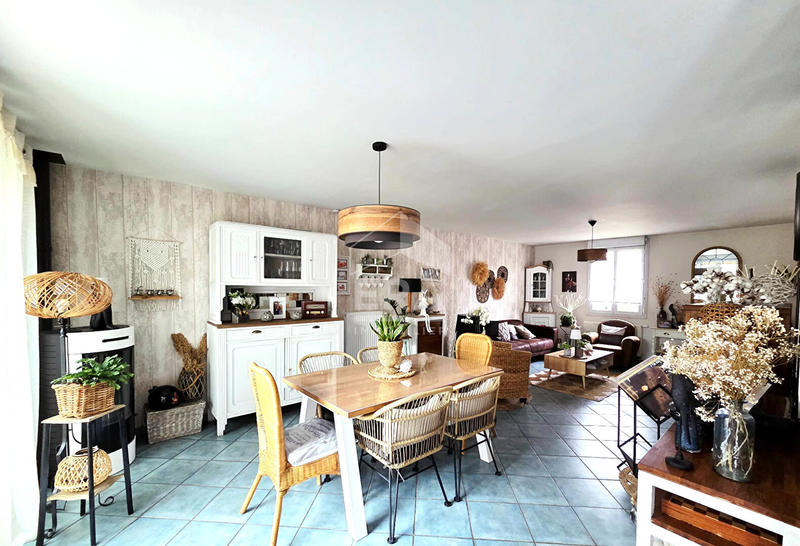 Maison - 115 m² - 6 pièces