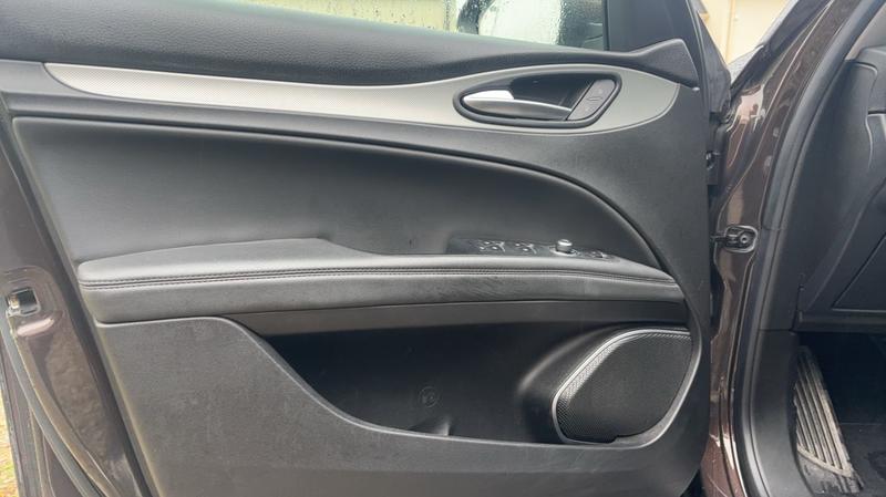 Alfa Romeo Stelvio 2.2 Jtd 180 Q4 Bva8 Super - Automatique