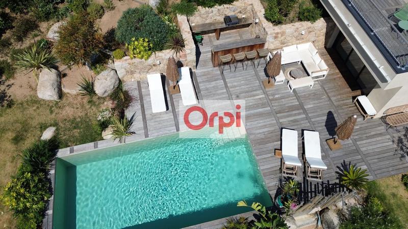 Maison - 163 m² - 5 pièces