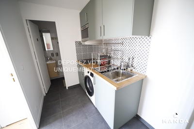 Chambre - 11 m² - 5 pièces