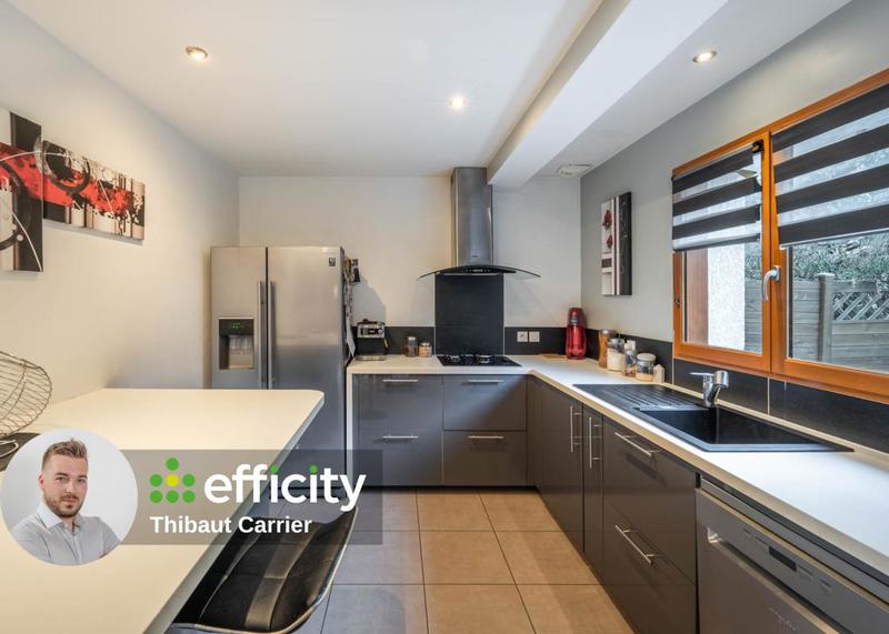 Maison - 128 m² - 7 pièces