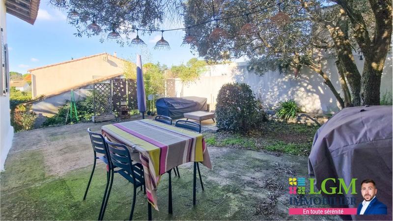 Villa - 90 m² - 5 pièces