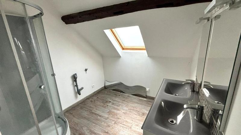 Appartement - 75 m² - 3 pièces