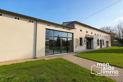 Maison - 300 m² - 9 pièces