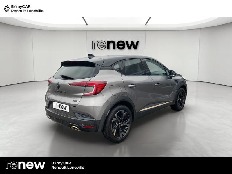 Renault Captur E-Tech full hybrid 145 Engineered