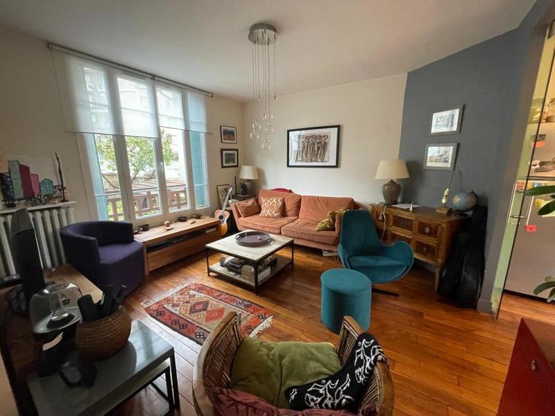 Immeuble - 130 m² - 6 pièces