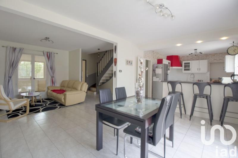 Maison - 172 m² - 7 pièces