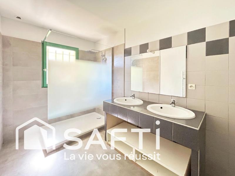 Maison - 102 m² - 4 pièces