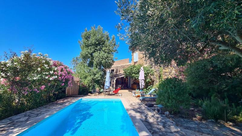 Maison de village - 129 m² - 5 pièces